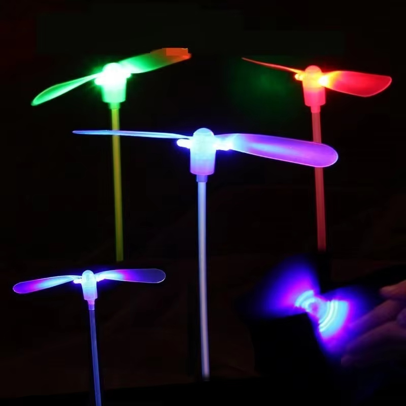 Juguete Volador de Libélula de - Kids Outdoor Movie Night reseña y precio